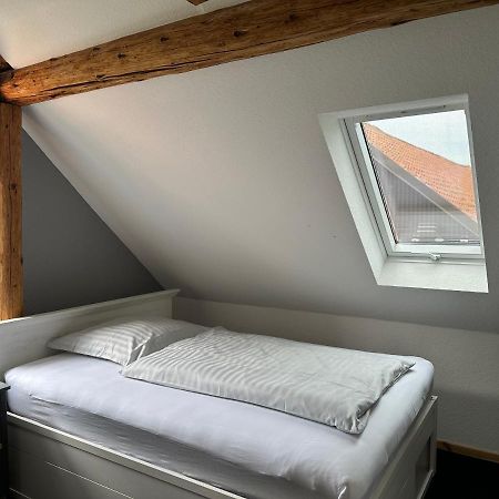 1852 Landgasthof- Ferienwohnung Elze ภายนอก รูปภาพ