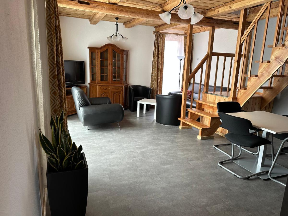 1852 Landgasthof- Ferienwohnung Elze ภายนอก รูปภาพ