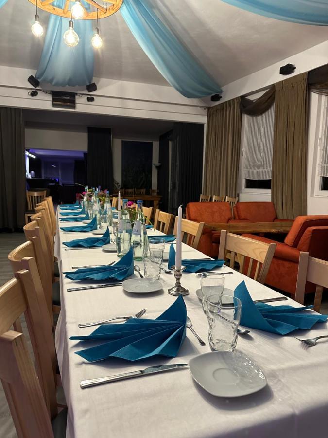 1852 Landgasthof- Ferienwohnung Elze ภายนอก รูปภาพ